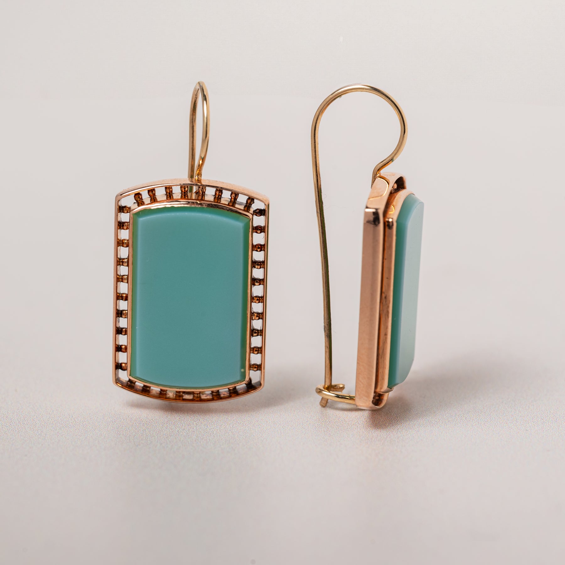 10k yellow gold flat rectangle turquoise bezel set gold detailing dangle vintage estate earrings
