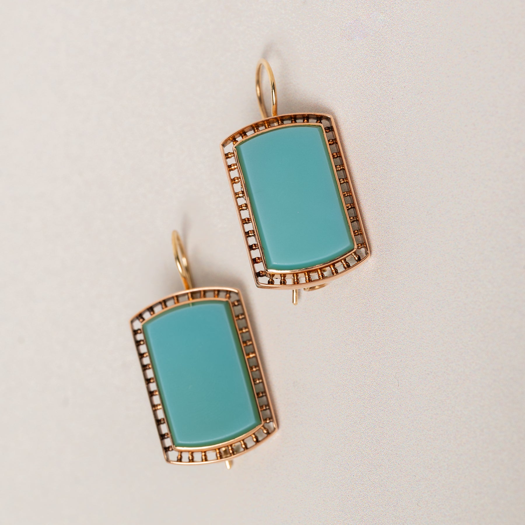 10k yellow gold flat rectangle turquoise bezel set gold detailing dangle vintage estate earrings