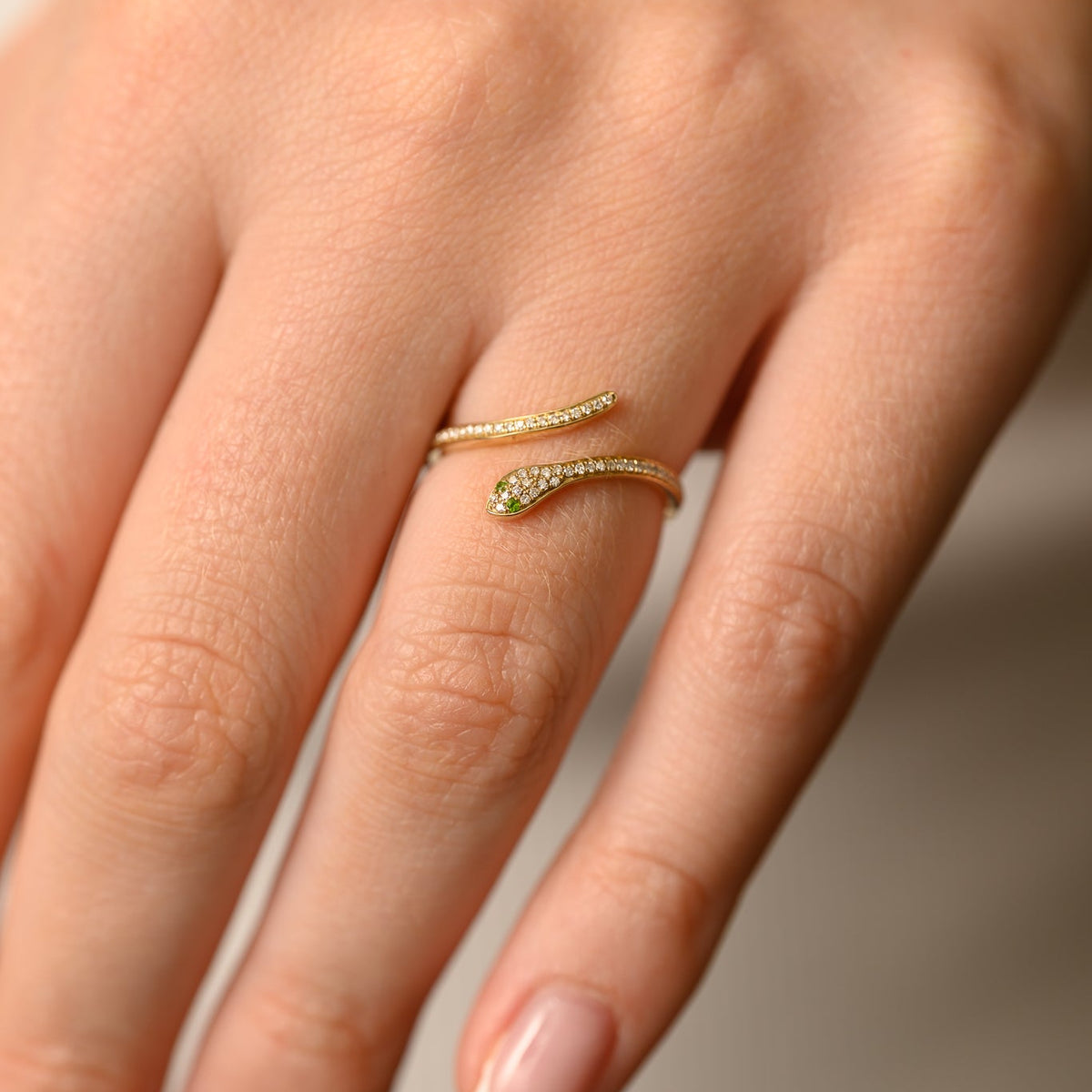 Adriana Ring