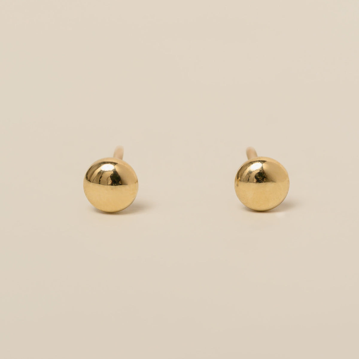 14k Flat Pebble Stud Earrings