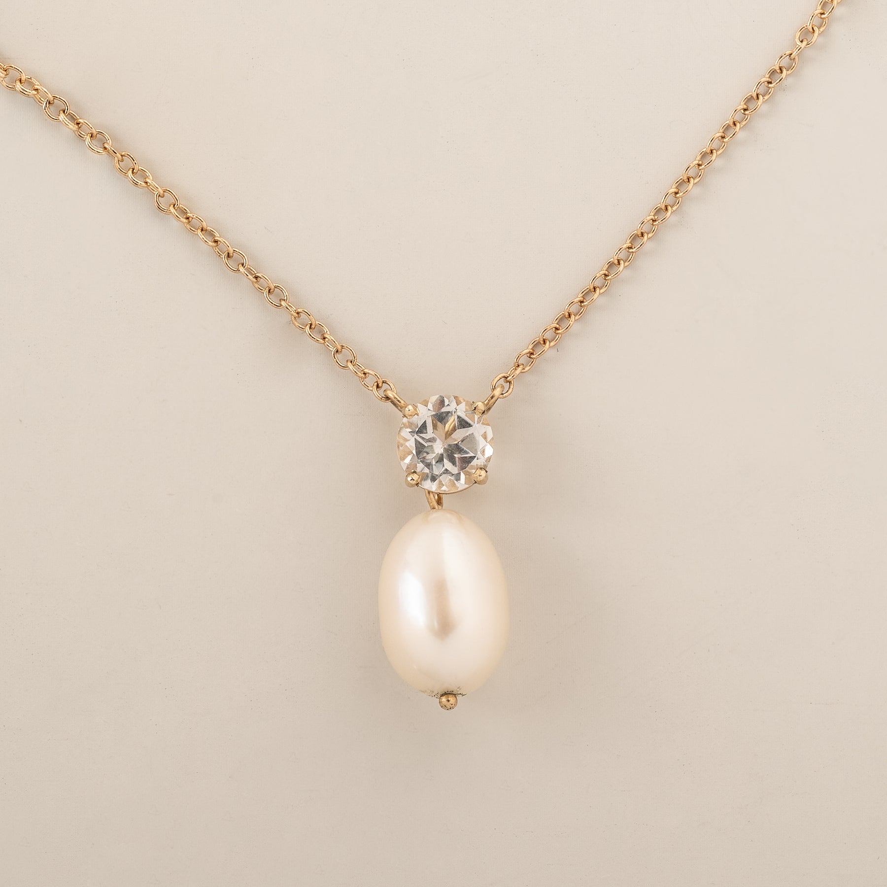 14k yellow gold white topaz pearl pendant necklace