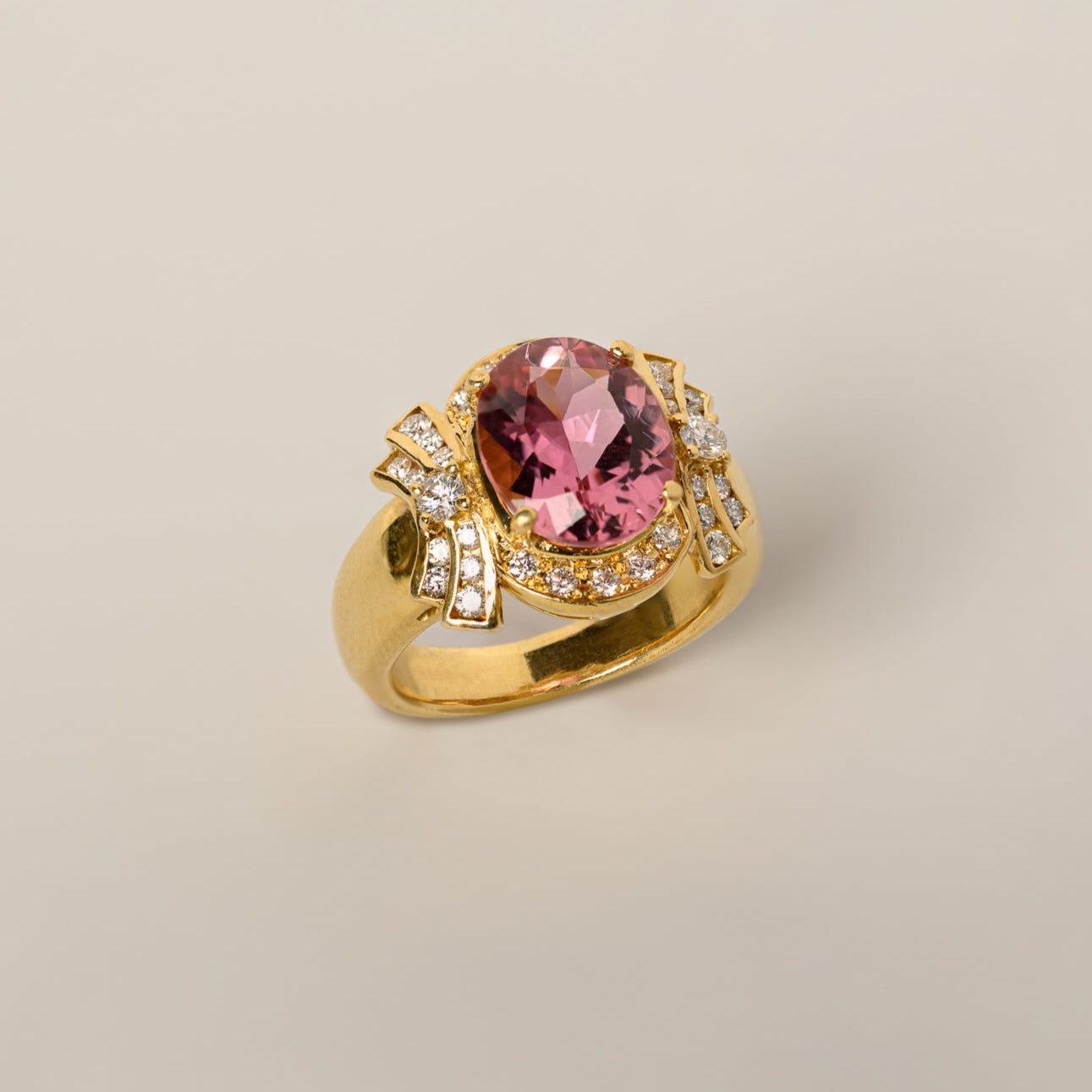 Melrose Ring