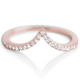 V shaped diamond ring with rose gold band