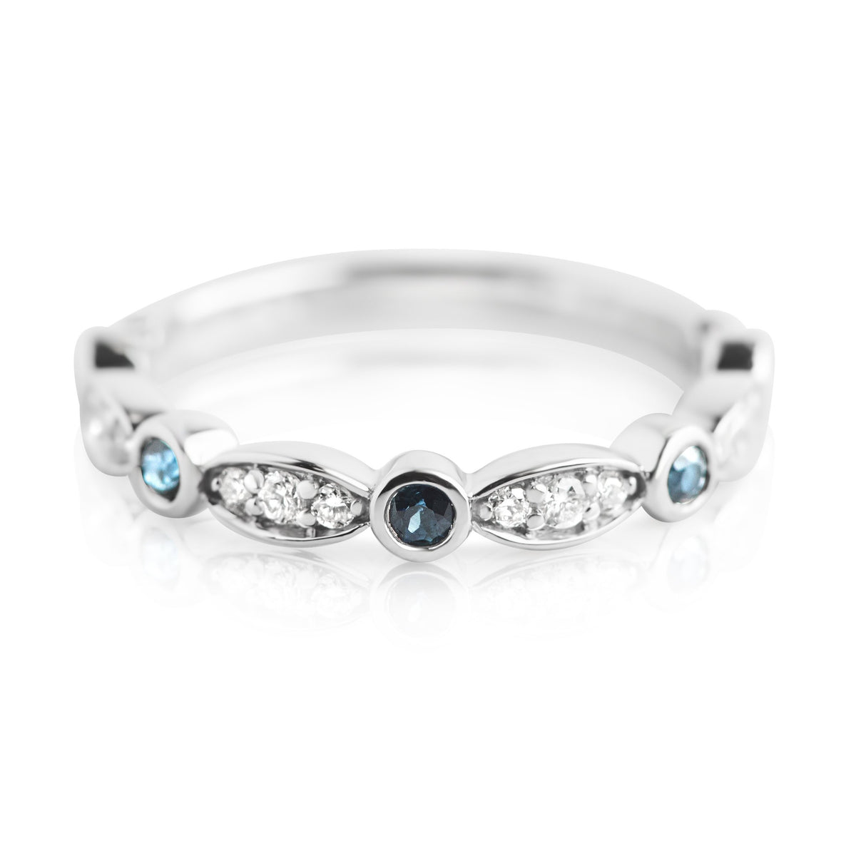 DIAMOND AND SAPPHIRE WEDDING RING WITH WHITE GOLD BAND