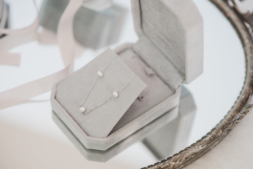 white gold and pearl wedding necklace