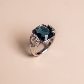 14k white gold bezel set double cut cushion blue topaz diamond pave tear shape side accent modern vintage cocktail ring