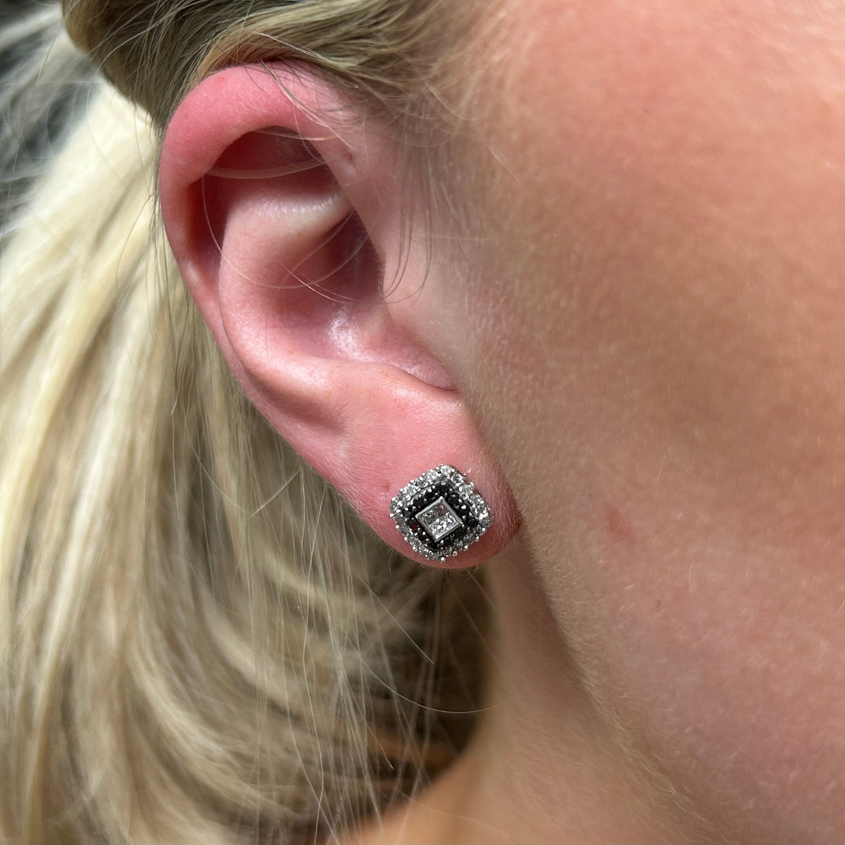 10KW Square Pave Stud Earrings