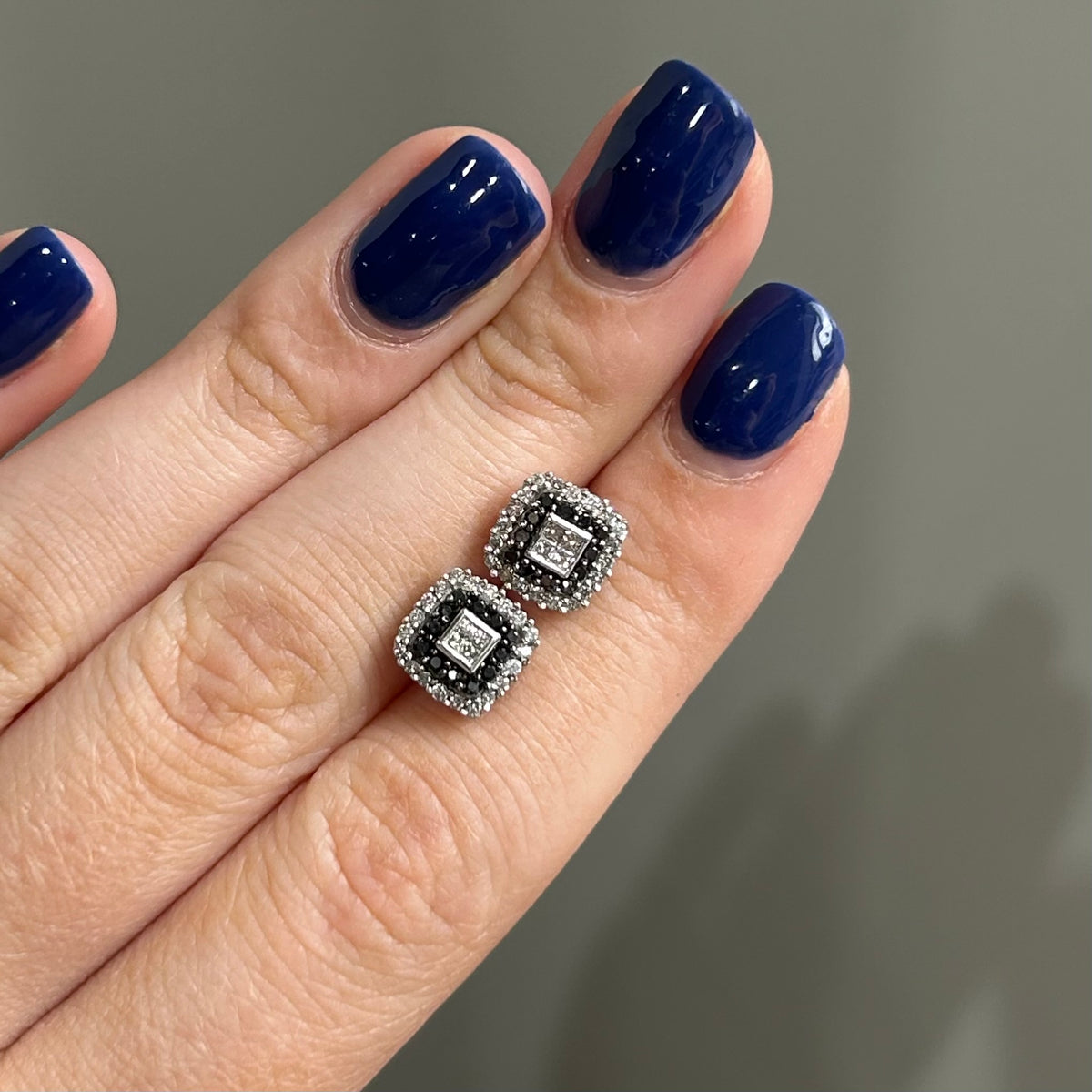 10KW Square Pave Stud Earrings