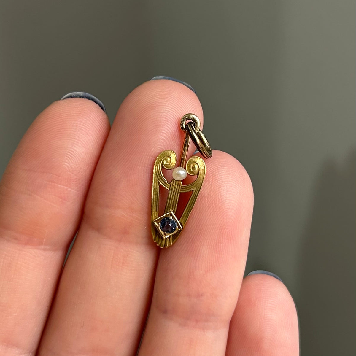 14KY Small Pearl and Sapphire Pendant