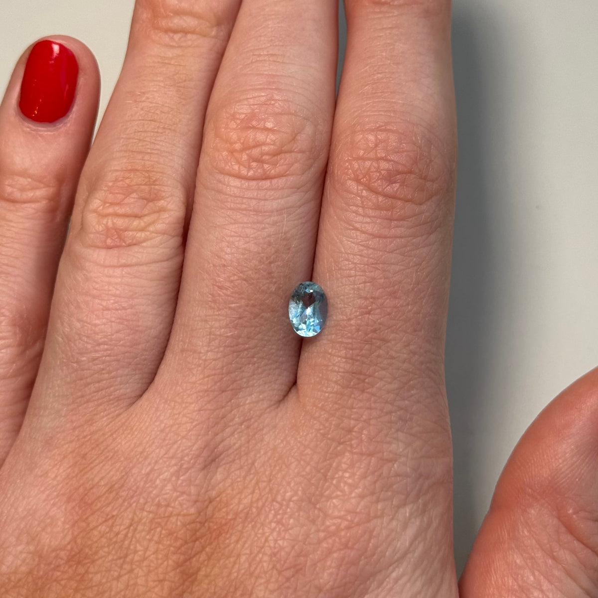 0.92ct Oval Blue Topaz