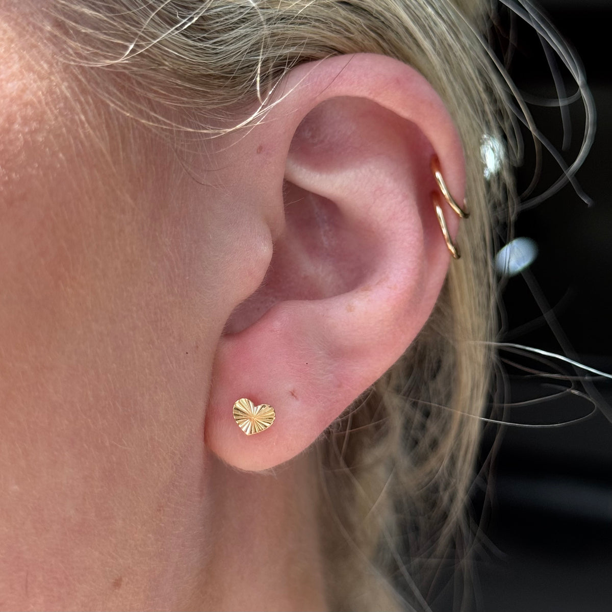 14k Fluted Heart Stud Earrings