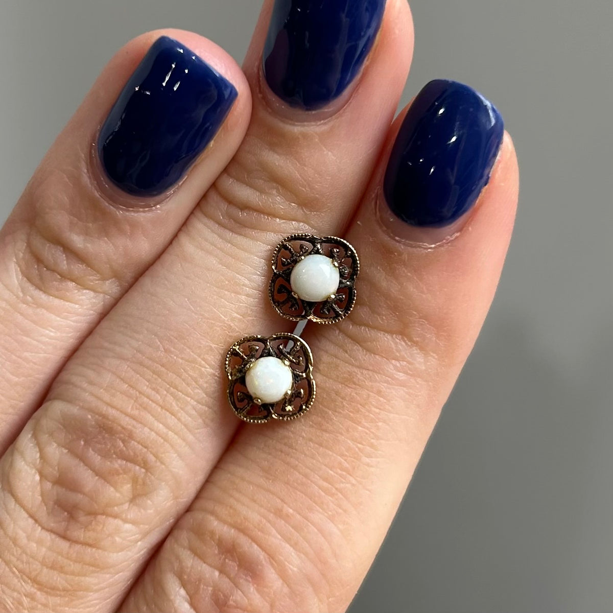14KY Opal Stud Earrings