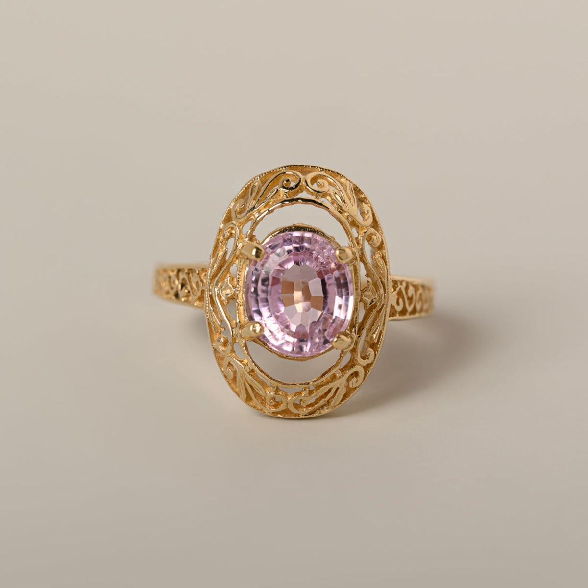 14k yellow gold oval kunzite filagree vintage inspired contemporary estate ring