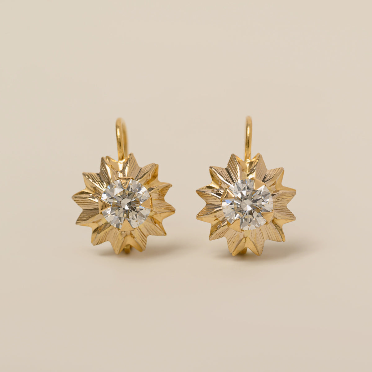18k yellow gold leverback starburst lab diamond early mid century estate earrings