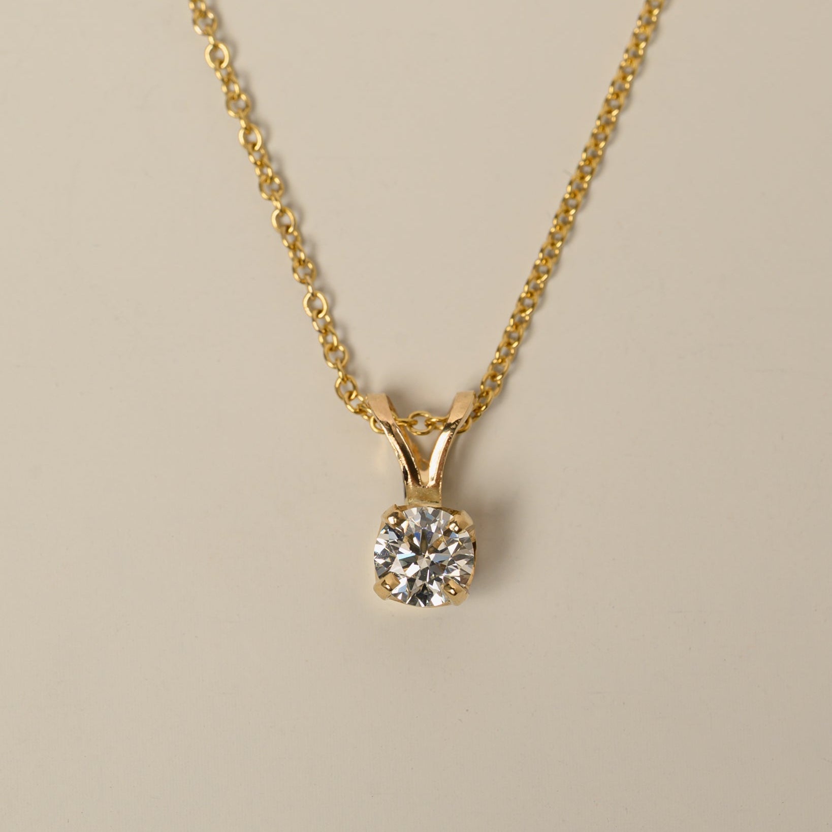 14k yellow gold 0.36ct round brilliant cut natural diamond split bail pendant necklace