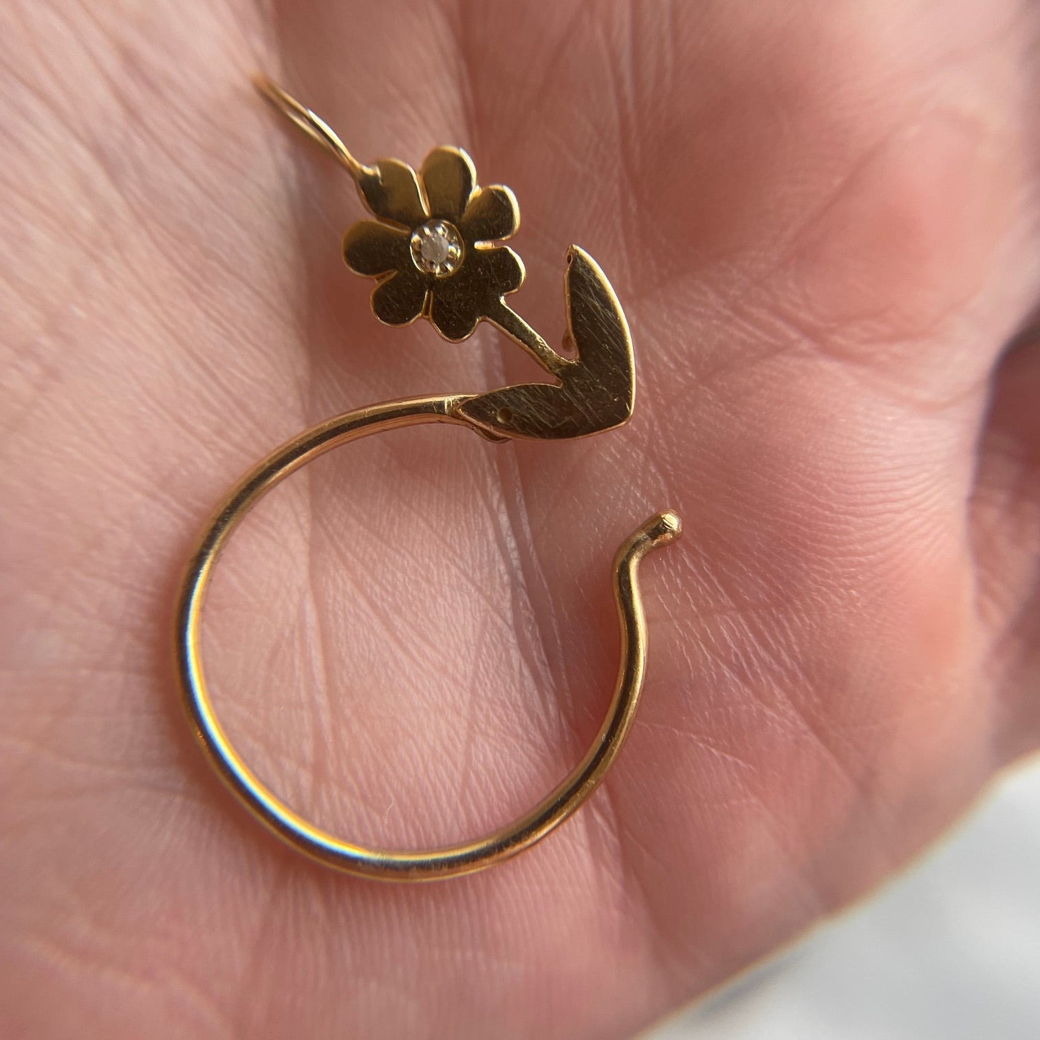 14K Yellow Gold Diamond Flower Charm Holder