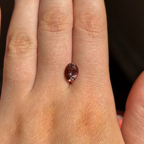 0.95ct Oval Morganite