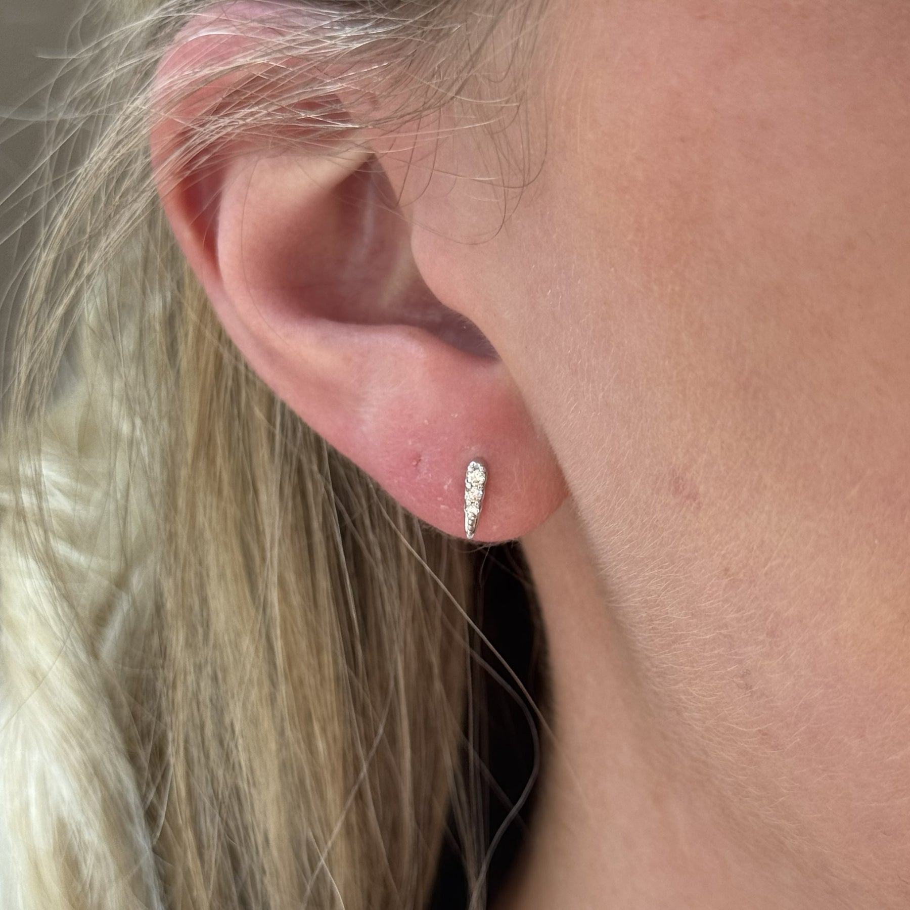 14K White Gold SINGLE Diamond Spike Stud