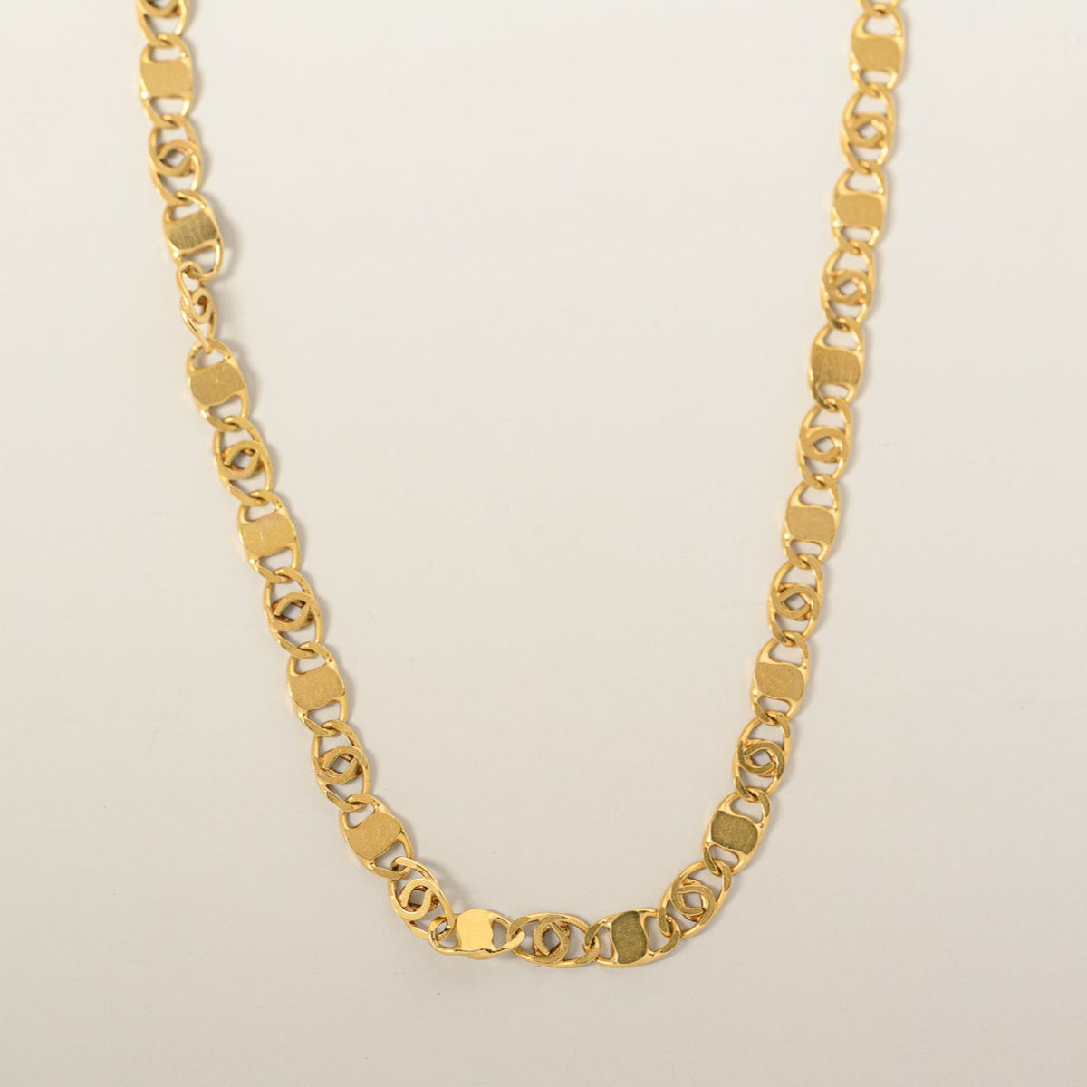 14k yellow gold fancy mirror knot chain necklace