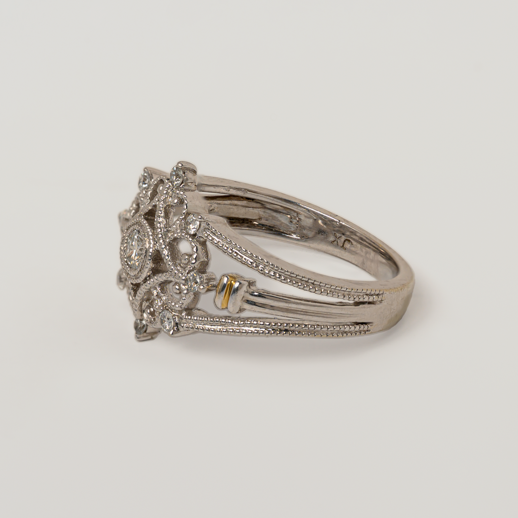 Matilda Ring