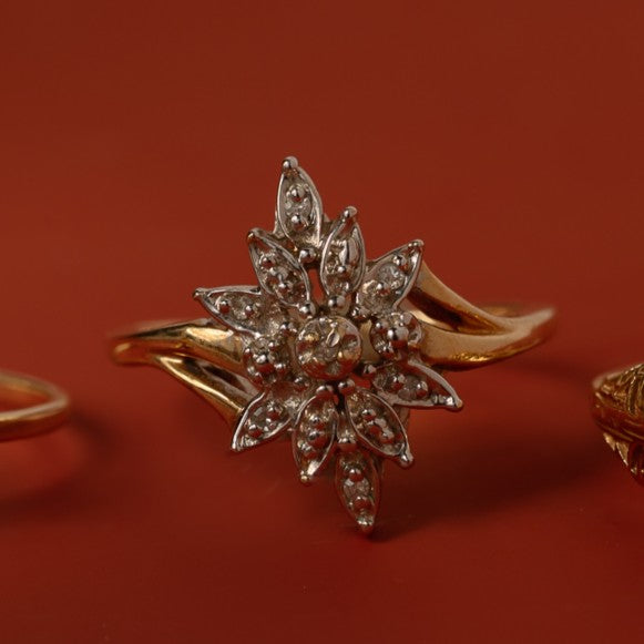 10KY Diamond Bypass Ring