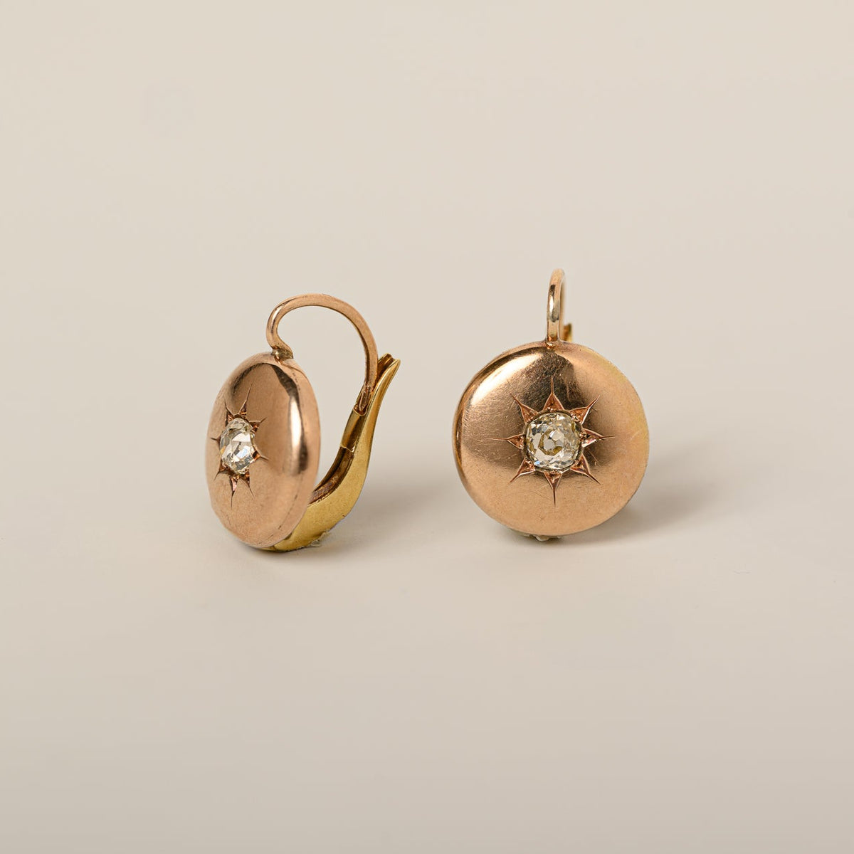 14k yellow gold old mine cut diamond starburst engraving leverback earrings victorian era