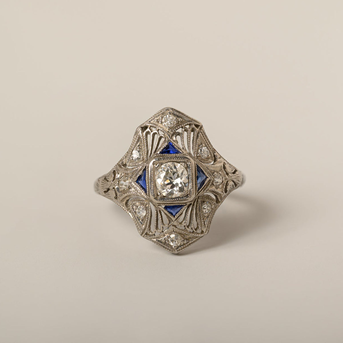 platinum diamond sapphire art deco era dinner ring