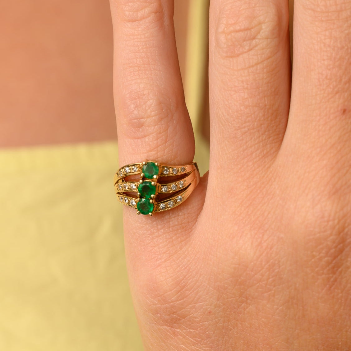 Etta Ring