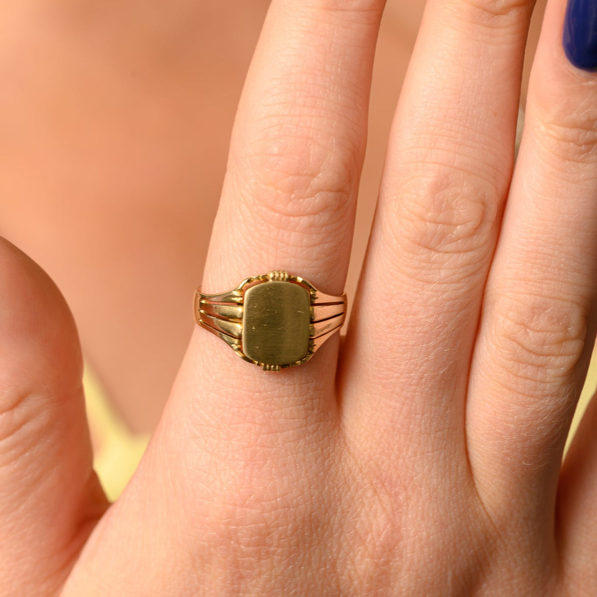 Sloane Ring