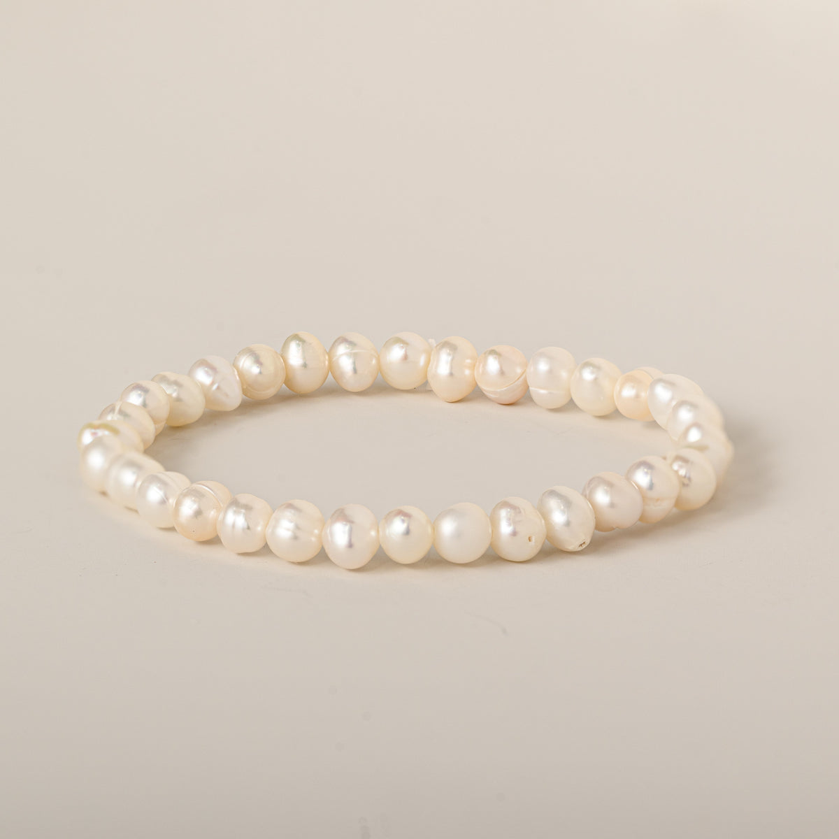 round freshwater beaded pearl stretch bracelet child size