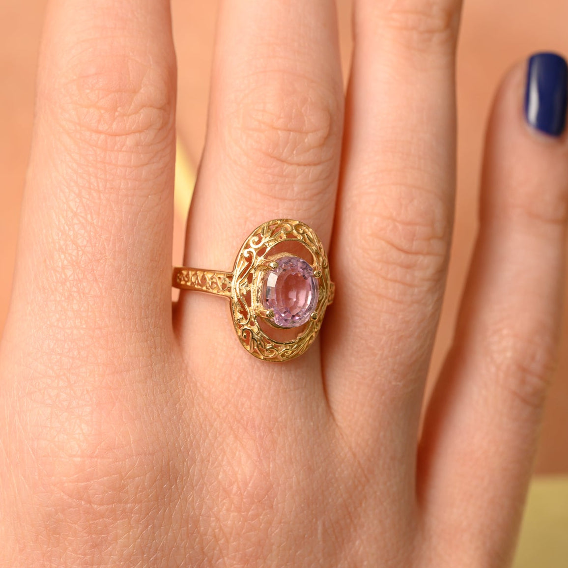 Faye Ring
