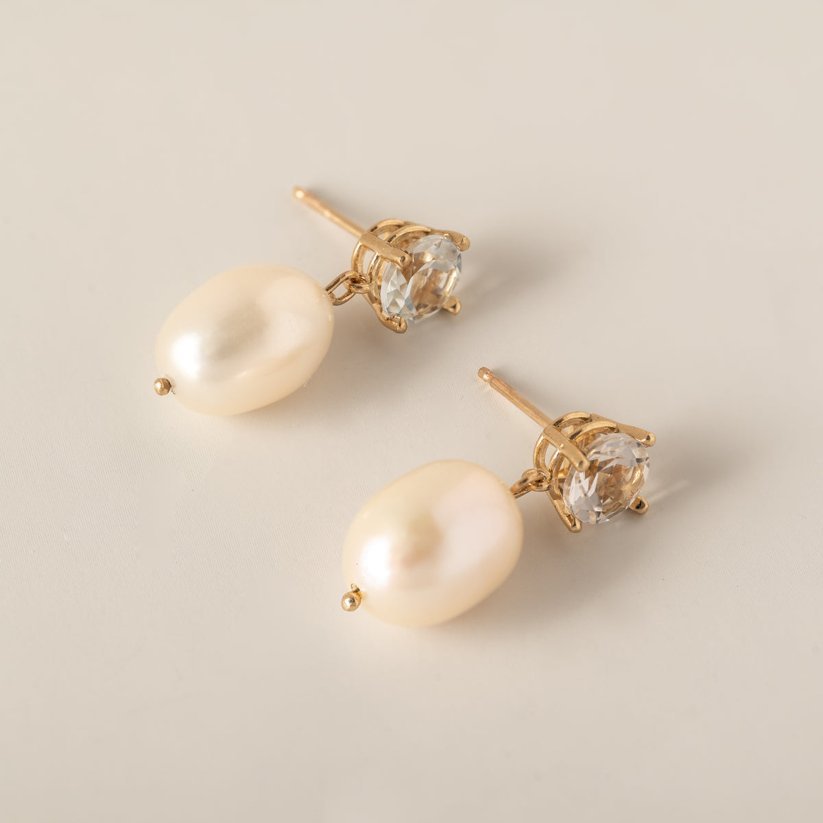 14k yellow gold white topaz pearl drop earrings