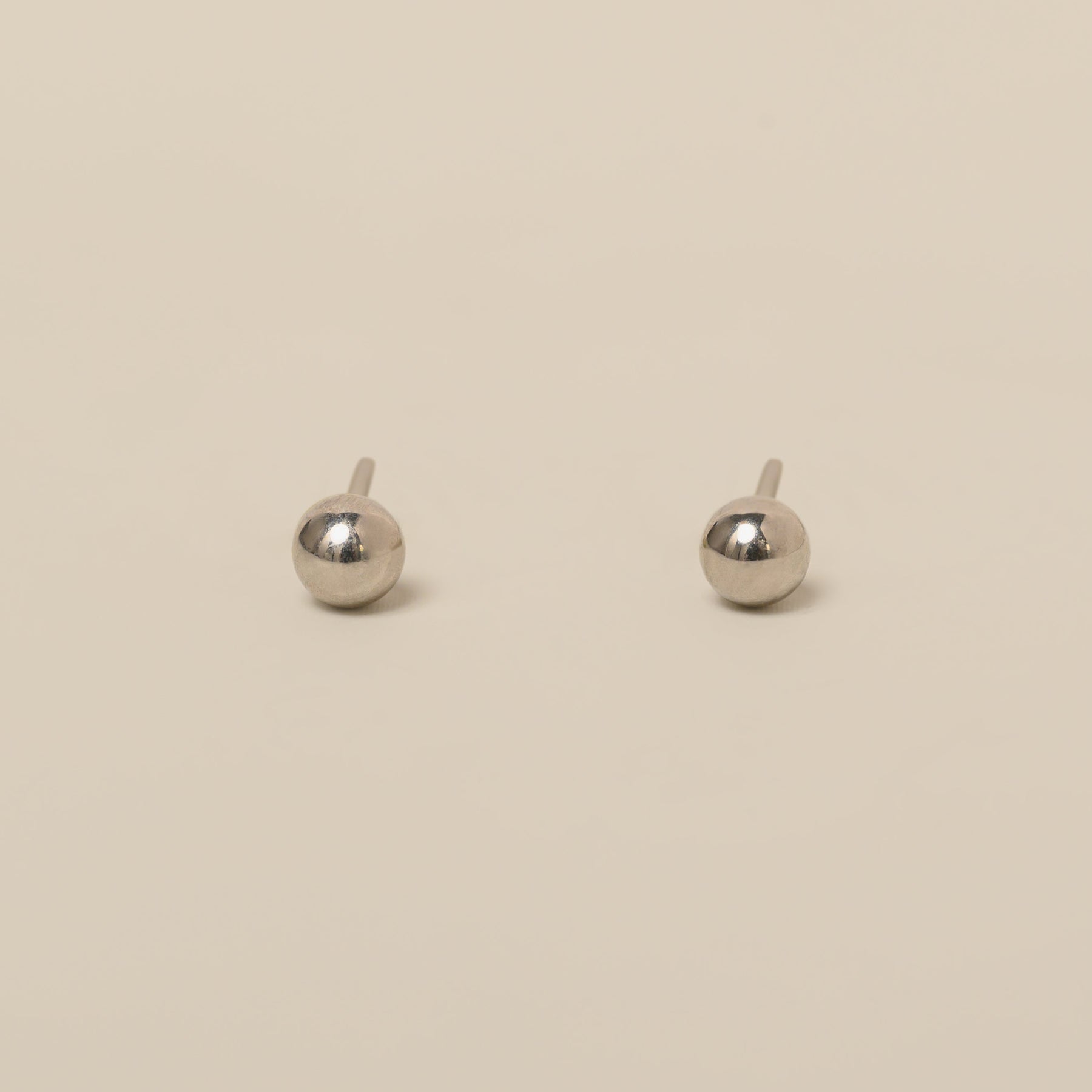 14k Polished 3mm Ball Stud Earrings