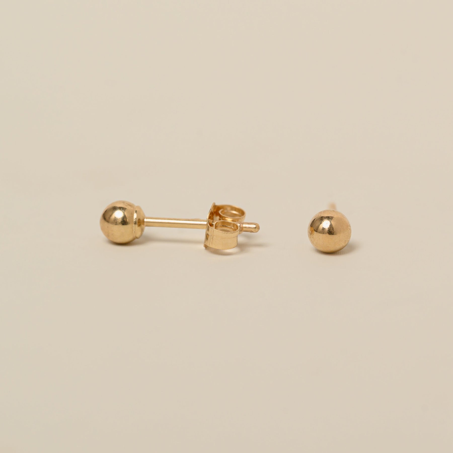 14k Polished 3mm Ball Stud Earrings