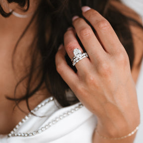 3.50ct Oval Lab Grown Diamond Piper Ring