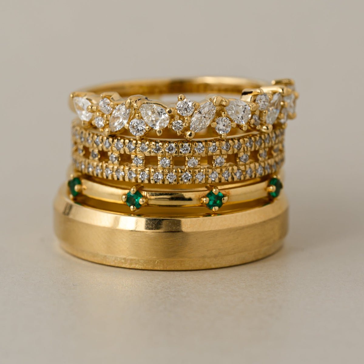 14K Yellow Gold Green Emerald Ring