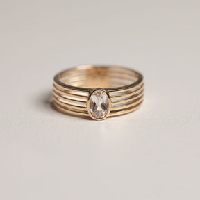 14ky bezel set oval white topaz open space chunky band ring