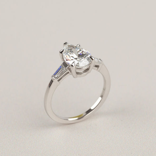 Leonora Ring
