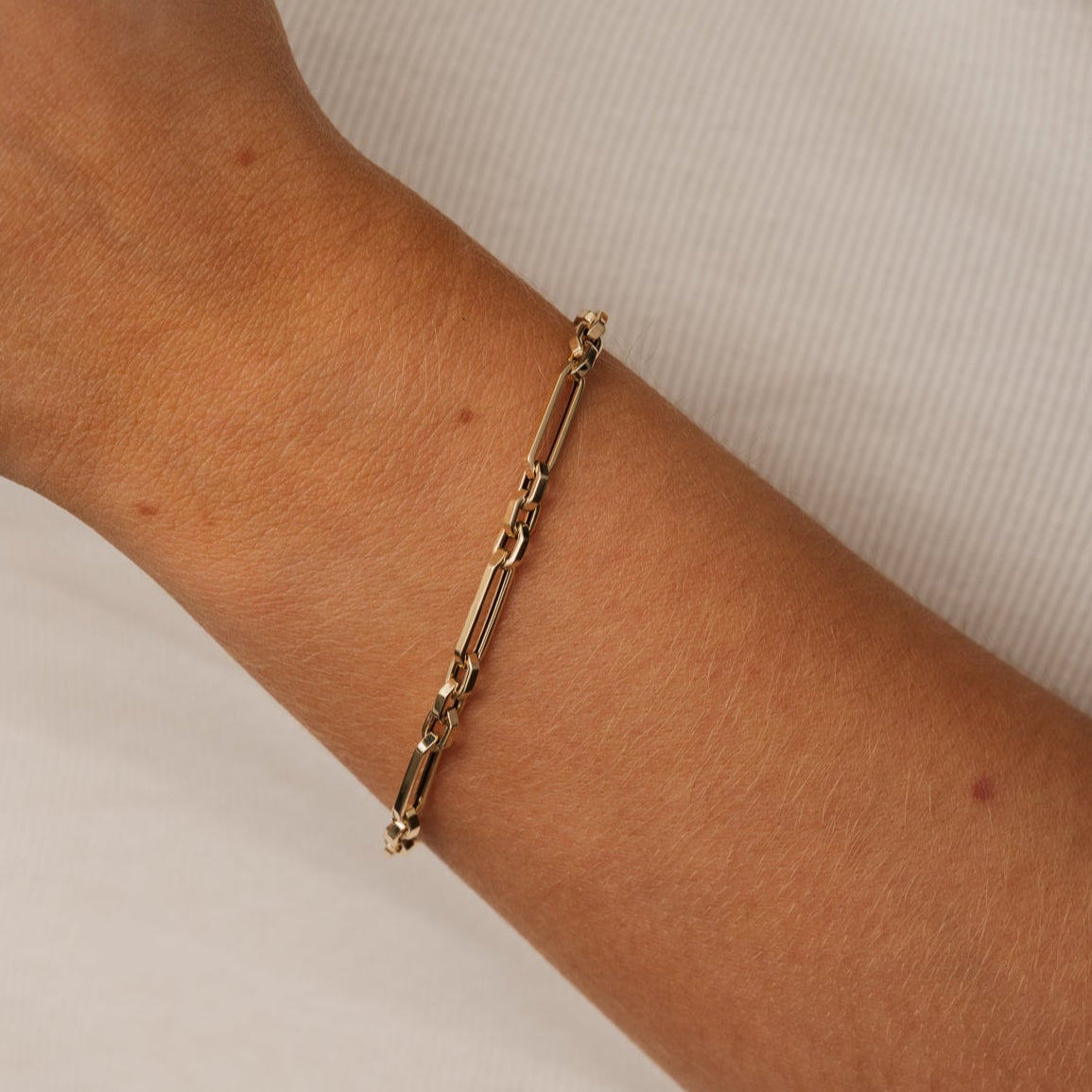 14k yellow gold polished flat edge mixed oval link bracelet 7.5"