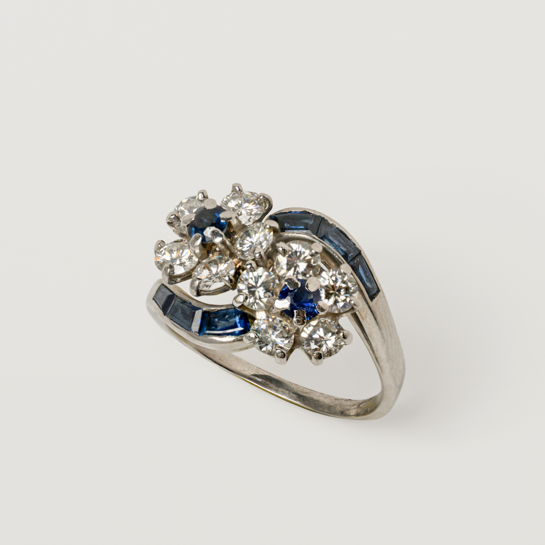 Loretta Ring