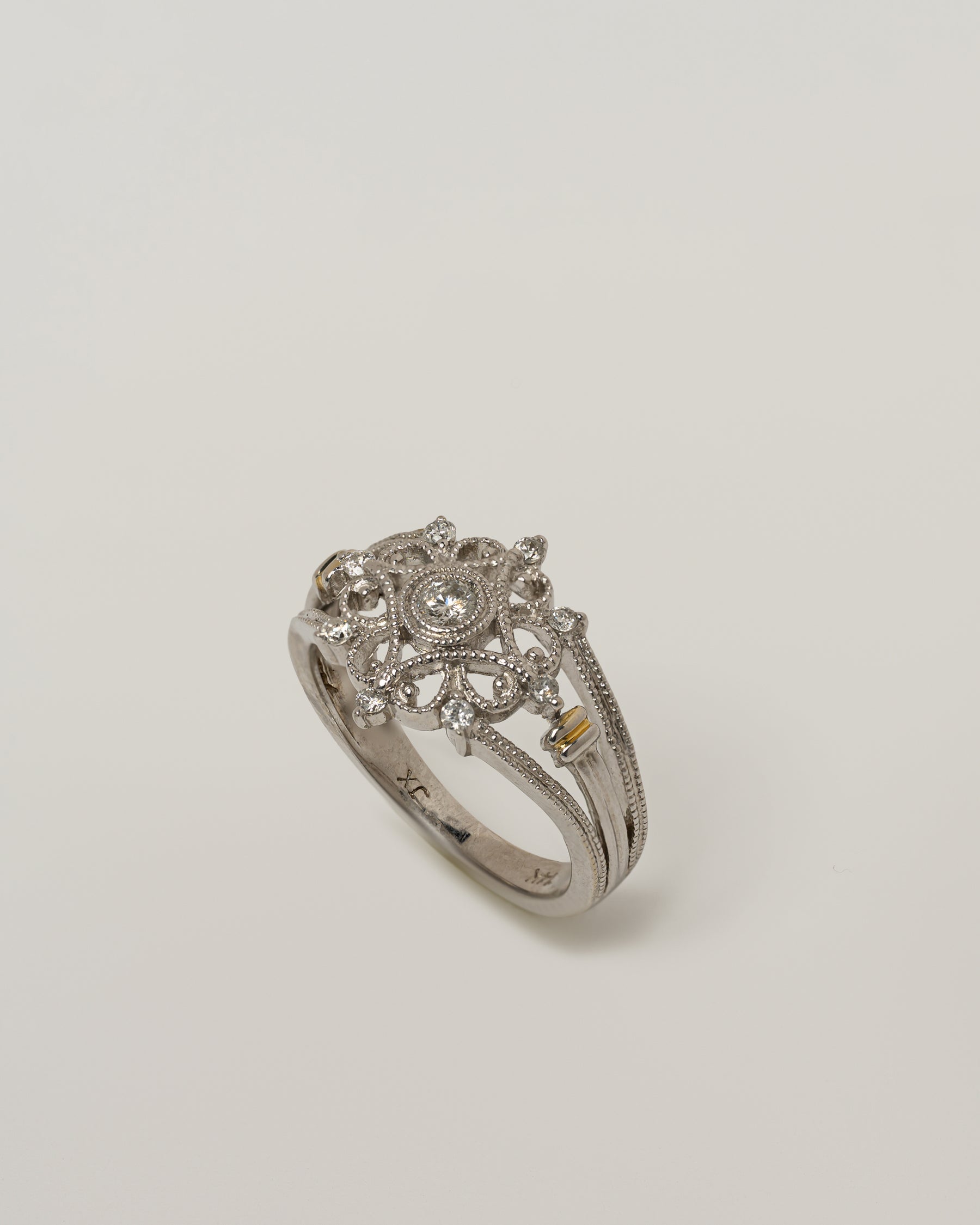 Matilda Ring