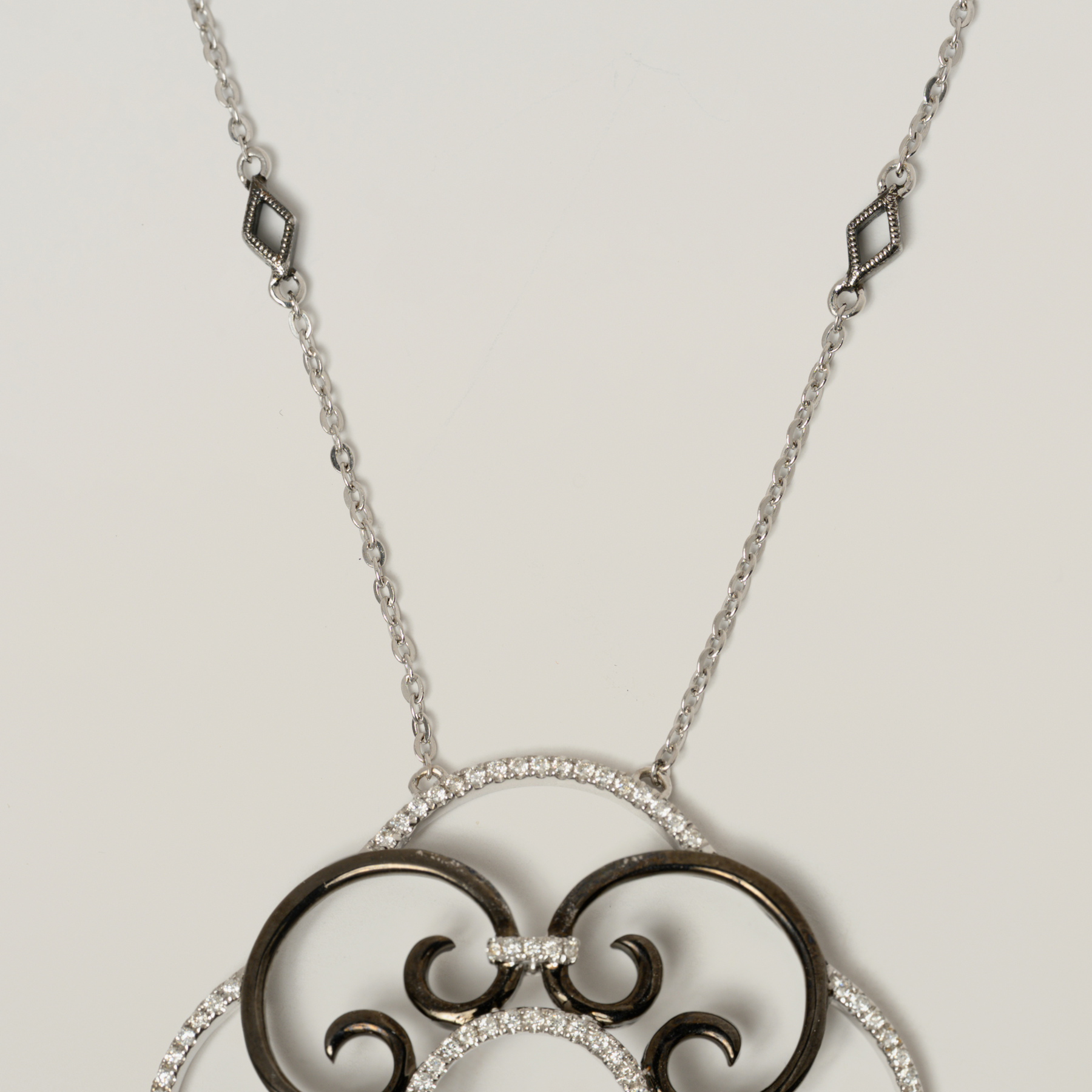 Pepper Necklace