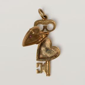 Polly Pendant