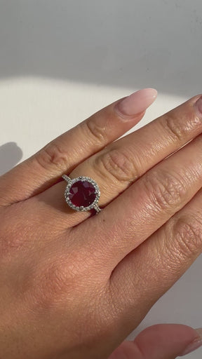 Amina Ring
