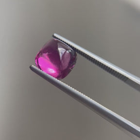 6.60tcw Sugar Loaf Rhodolite Garnet