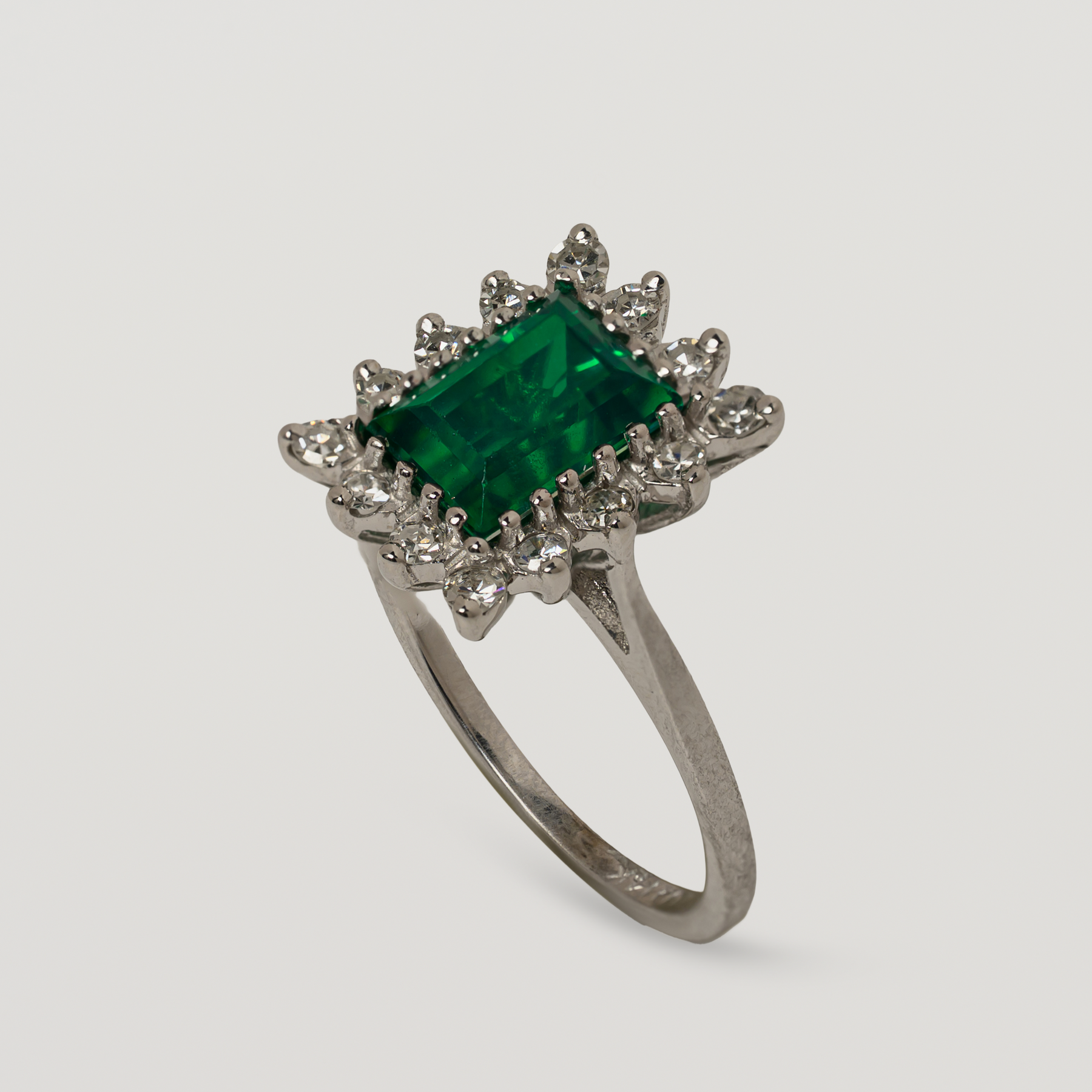Raquelle Ring