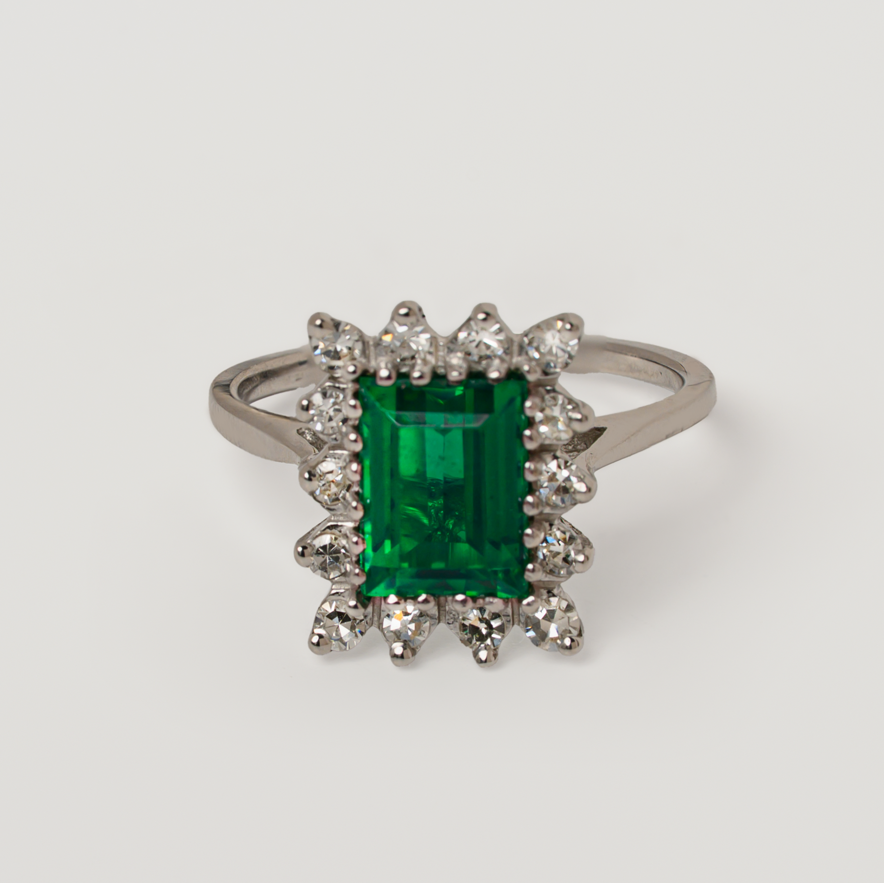 Raquelle Ring