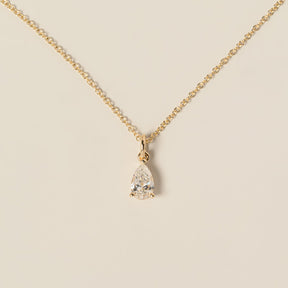 14k yellow gold pear shape lab diamond pendant necklace