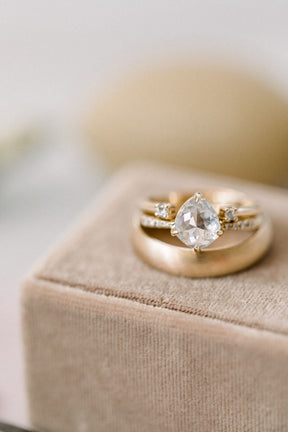 Lilly Ring