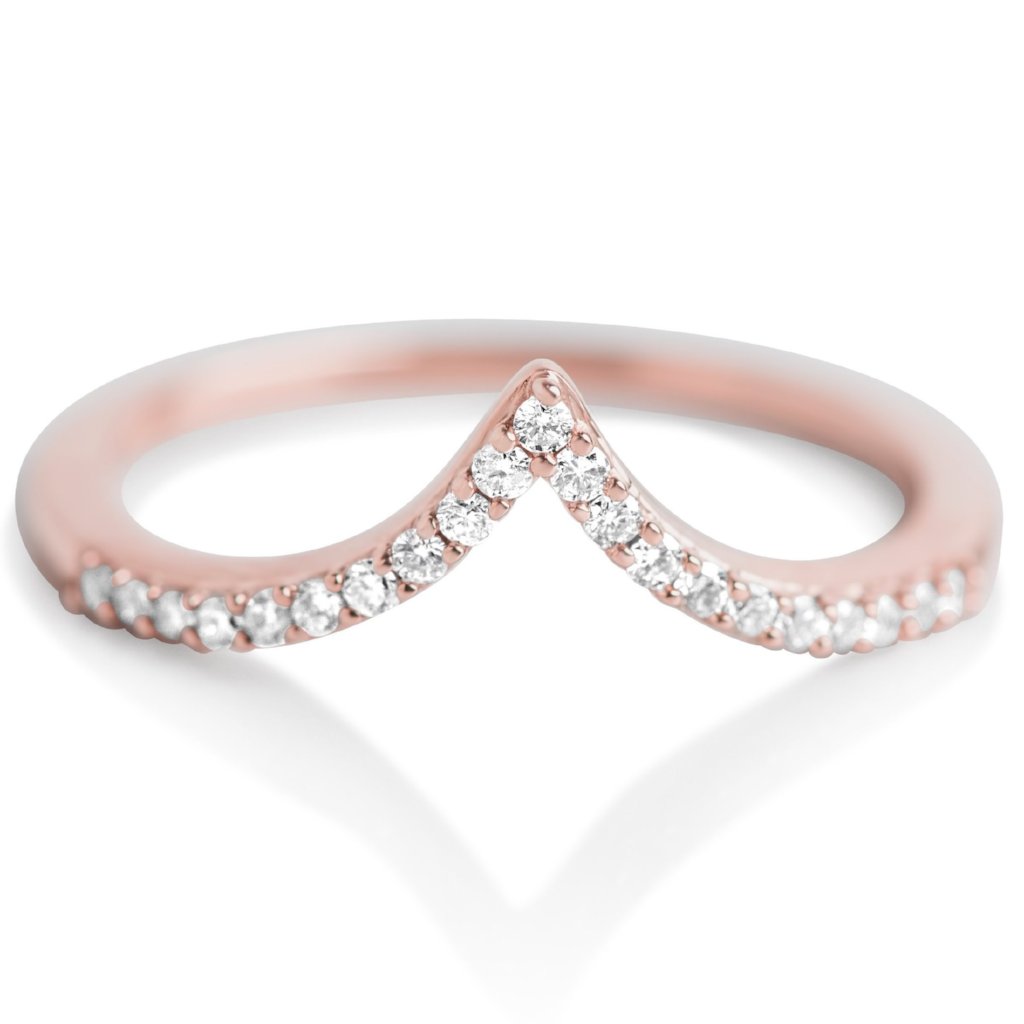 V shaped diamond ring with rose gold band